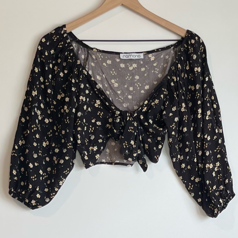 Ramona floral print tie front crop top
